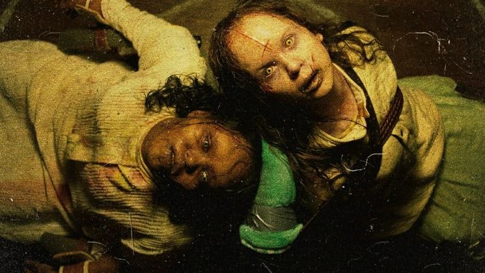 Quỷ Ám Tín Đồ (The Exorcist: Believer) là bộ phim đầu tiên trong loạt chương tiếp theo về hành trình quỷ ám với những nạn nhân mới.