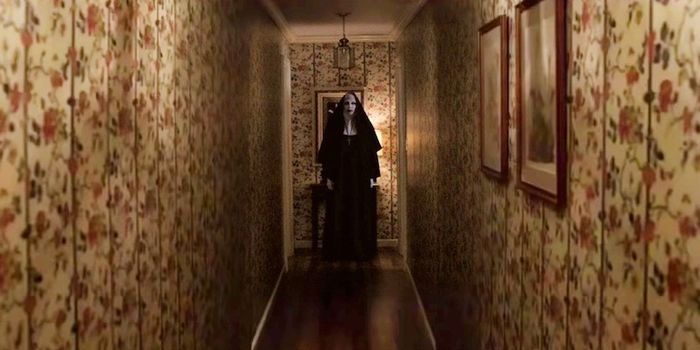 Lần xuất hiện đầu tiên của Valak trong The Conjuring 2