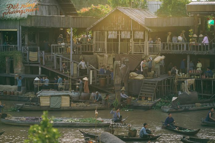 Đất Rừng Phương Nam sẽ có các bối cảnh tuyệt đẹp từ Sài Gòn đến các tỉnh miền Tây, mang đến cái nhìn đa chiều về vùng đất này.