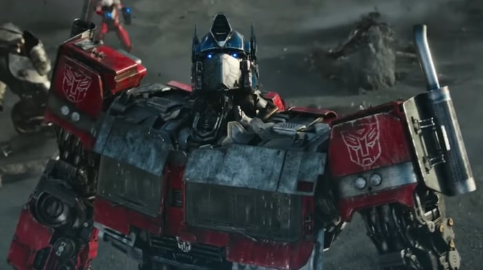 Mặc dù nhiều người biết đến Optimus Prime, ít người biết rằng ông đã trở thành phản diện trong nhiều vũ trụ khác nhau.