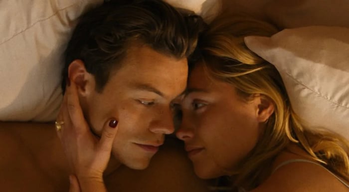 Florence Pugh và Harry Styles đóng vai vợ chồng trong Don't Worry Darling