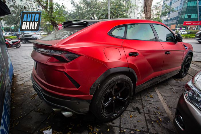 Xe Siêu SUV Lamborghini Urus từng thuộc sở hữu của Minh “Nhựa” sau 6 năm ở Việt Nam đã trải qua những biến động như thế nào? lamborghini-urus-minh-nhua-Mytour-8.JPG