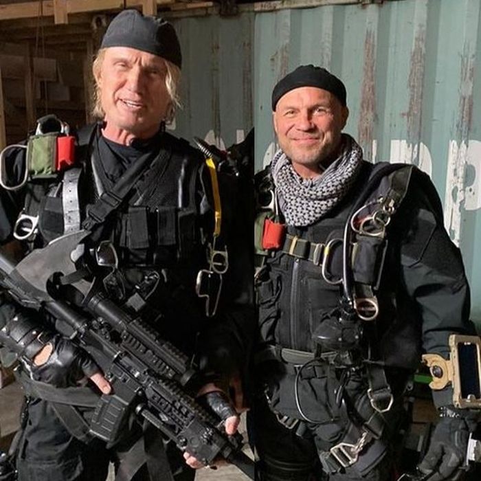 Dolph Lundgren và Randy Couture sẽ tái xuất trong vai diễn kinh điển của họ: Gunner và Toll Road