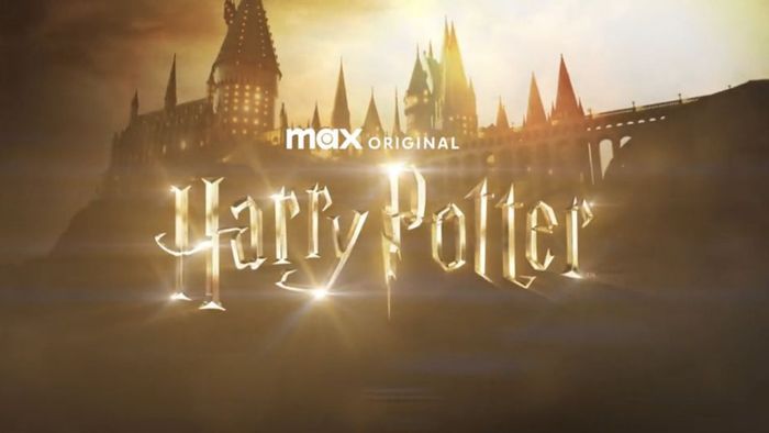 Dự Án Harry Potter của Max Tiến Bộ Với Các Nhà Văn Đưa Ra Ý Tưởng Cho Series Của Họ