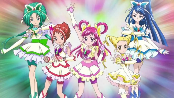 Bộ đôi chiến binh huyền thoại Pretty Cure, hay Precure, đã chiến đấu chống lại ác quỷ gần hai mươi năm nay. Đối với một số fan, có thể khó tin, nhưng ở Nhật Bản, Precure đã trở thành một phần không thể thiếu như Gundam hoặc Dragon Ball Z ở thời điểm này.