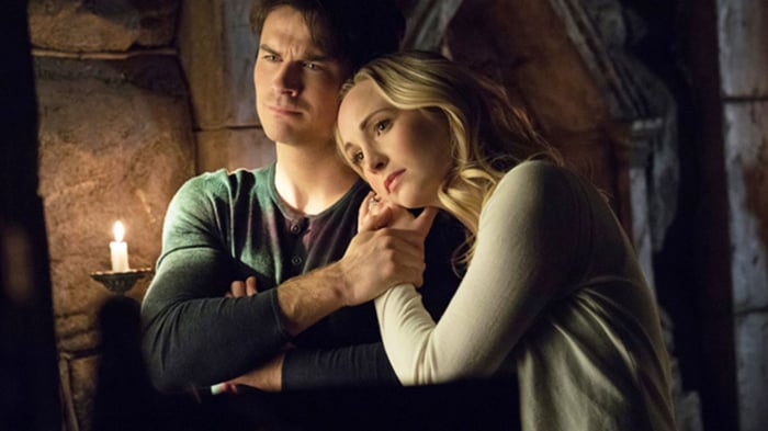 Damon sẽ ra sao vào cuối Vampire Diaries? Anh ta có chết không?