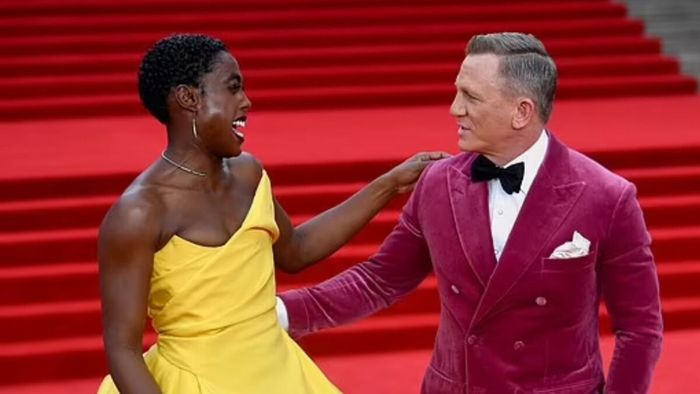 Lashana Lynch Phản ứng về Tin Đồn Về Việc Cô Trở Thành James Bond Mới (Bìa)