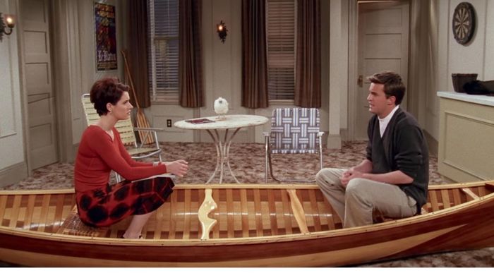 Top 15 Tập Phim Vui Nhộn Nhất cho Người Hâm Mộ của Chandler Bing