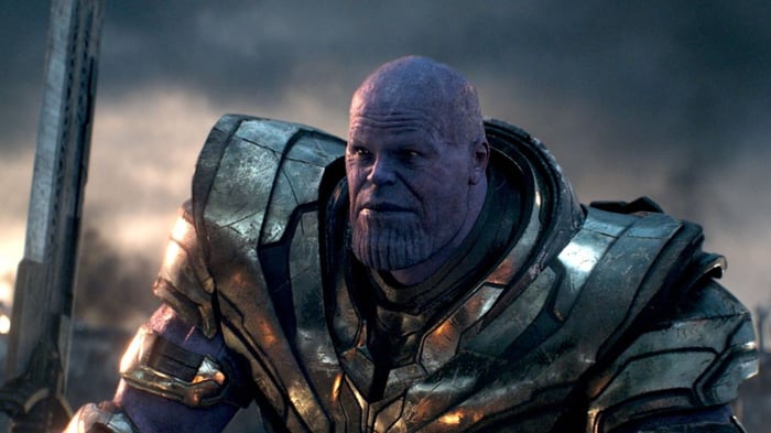 Những dòng này không thể phủ nhận là những câu nói mạnh mẽ nhất mà Thanos thốt ra trong hai bộ phim. Mặc dù anh ta ban đầu cố gắng làm việc theo logic, nhưng những dòng này đánh dấu sự đình bản hoàn toàn của sự cân bằng và logic. Nó làm nổi bật mặt tàn ác của Thanos, nơi anh ta thu hút niềm vui từ việc phá hủy một hành tinh.