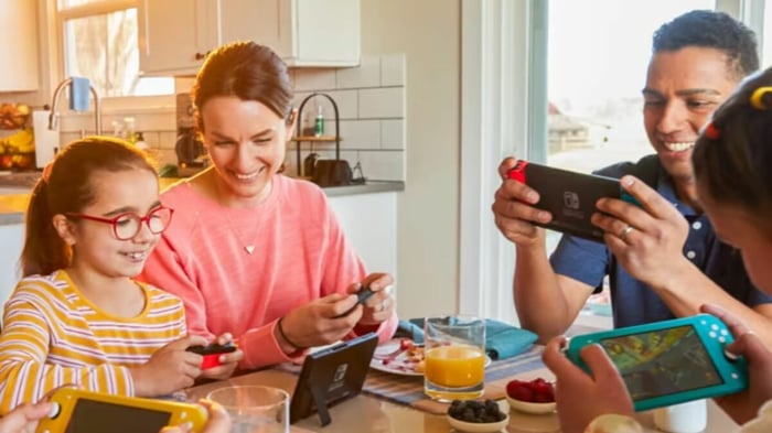 So sánh các mô hình Nintendo Switch, Màn hình đặc biệt Pokemon OLED, và nhiều hơn nữa! bao gồm