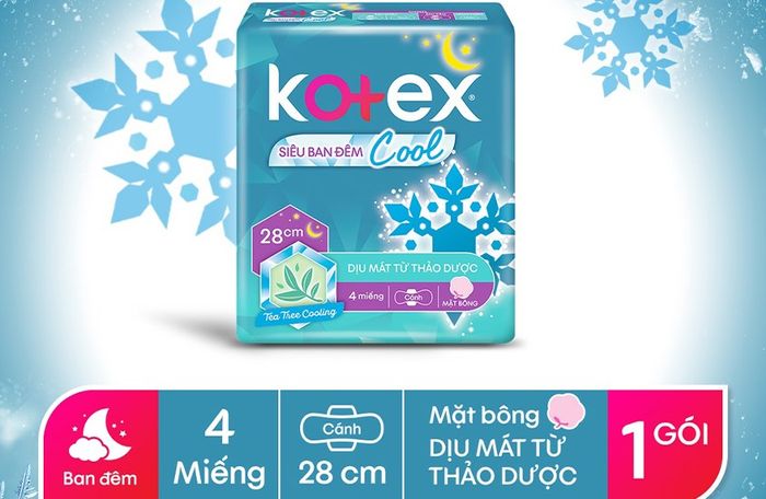 Băng vệ sinh siêu thấm ban đêm Kotex Cool giữ cho bạn cảm giác dịu mát từ thảo dược với 4 miếng có cánh