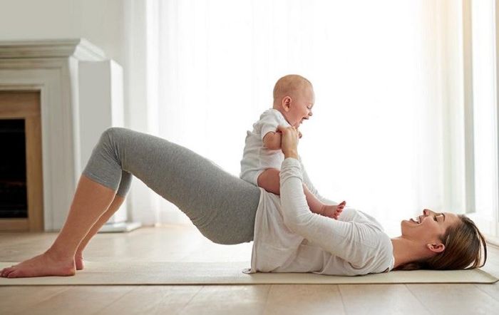 Những dấu hiệu của đau lưng sau sinh gây ra nhiều phiền toái cho các bà mẹ. Nguồn ảnh: goodto