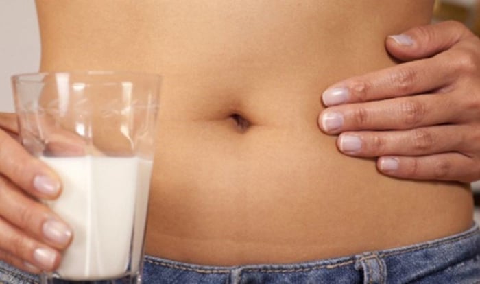 Không tiêu hóa được Lactose có thể gây ra cảm giác khó chịu như buồn nôn, tiêu chảy,...