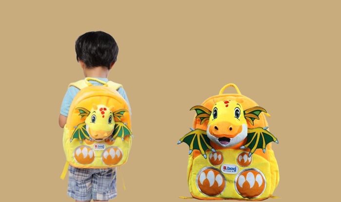 Balo mẫu giáo B.Bag Cushy-Dragon B-12-103 màu vàng