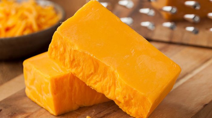 Đặc điểm màu sắc của phô mai cheddar