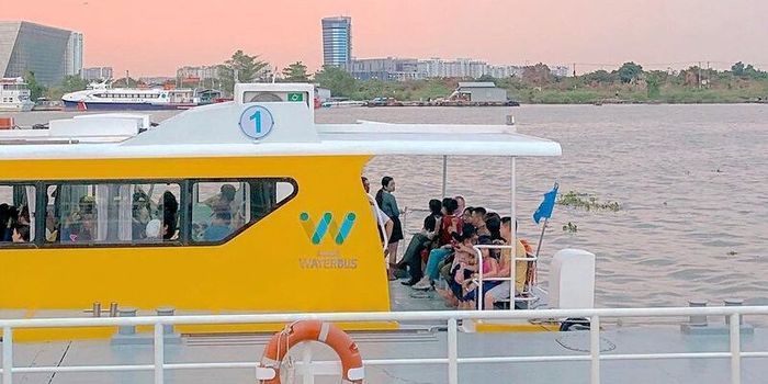  Trải nghiệm waterbus và khám phá vẻ đẹp của Sài Gòn từ sông