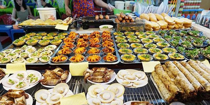 Đa dạng hải sản tại chợ đêm Phú Quốc sẽ làm bạn thích thú