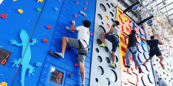 Công viên giải trí Bạt Nhún Jump Arena