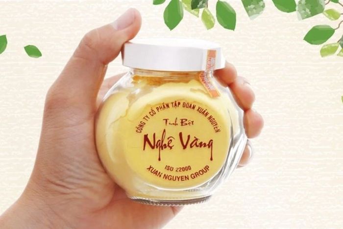 Tinh bột nghệ vàng Xuân Nguyên hũ 75g (từ 7 tuổi) giúp trị đau họng hiệu quả cho mẹ