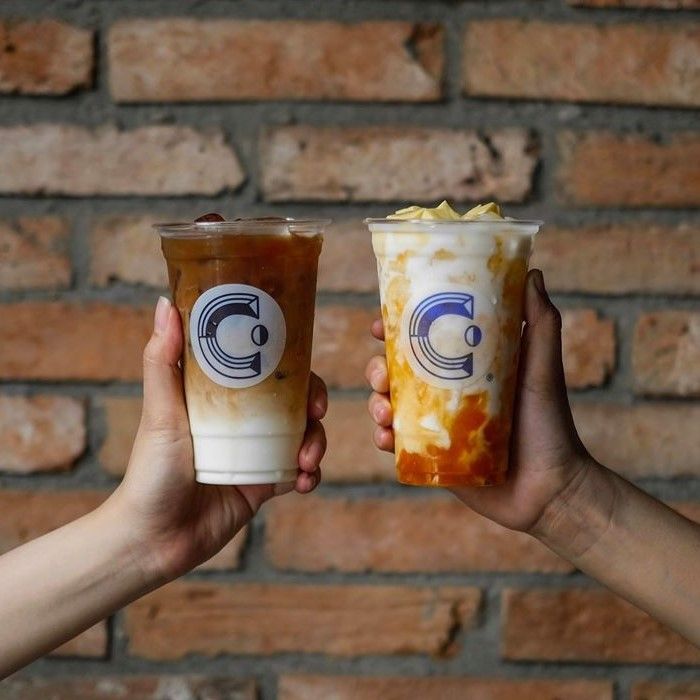 Với mức giá từ 29.000 đến 45.000 đồng, Cheese Coffee là nơi lý tưởng cho cuộc hẹn cuối tuần của bạn!