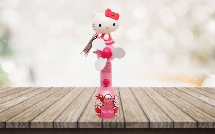 Kẹo đồ chơi quạt cầm tay Relkon Hello Kitty Surprise Fan vị dâu, cam hộp 10g (từ 3 tuổi)