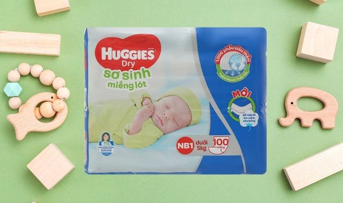 Tã lót Huggies Dry size NB1 100 miếng (Dưới 5 kg)