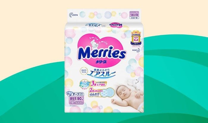 Tã dán Merries size NB 90 miếng (Dưới 5 kg)