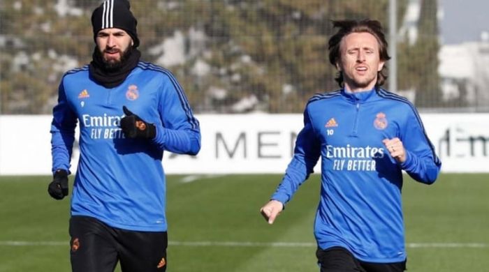 Karim Benzema và Luka Modric đã cùng Real đăng quang Champions League mà không có CR7