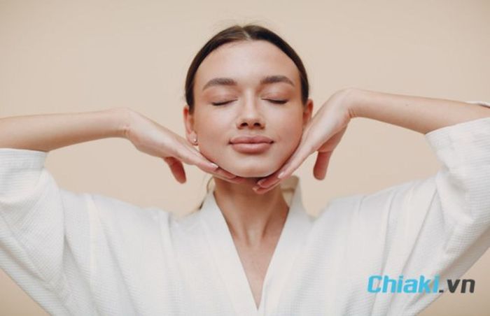 Massage mặt có tác dụng gì - Trẻ hóa làn da