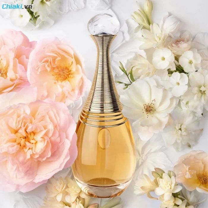 Nước hoa Dior J'adore Infinissime EDP mang hương thơm dịu dàng, sang trọng