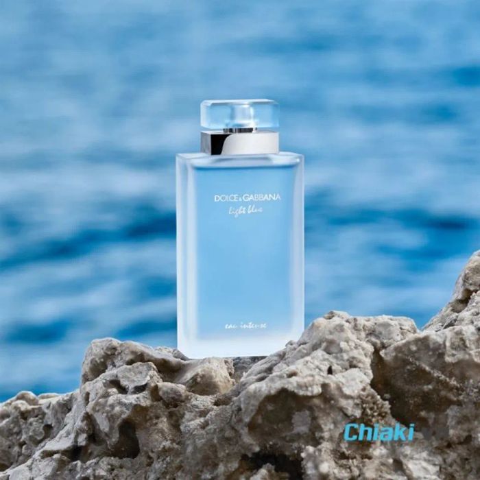 Nước hoa hương biển Dolce & Gabbana Light Blue Eau Intense 