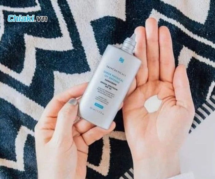 Lựa chọn kem chống nắng Skinceuticals có đáng cân nhắc?