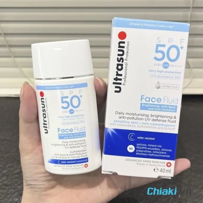 Kem chống nắng Ultrasun Face Fluid