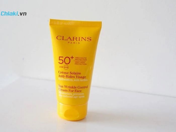 Kem chống nắng Clarins Sun Wrinkle Control Cream For Face