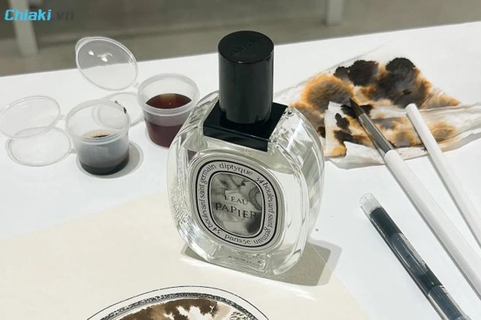 Nước hoa Designer Diptyque L'eau Papier Eau De Toilette với hương mùi của giấy mới