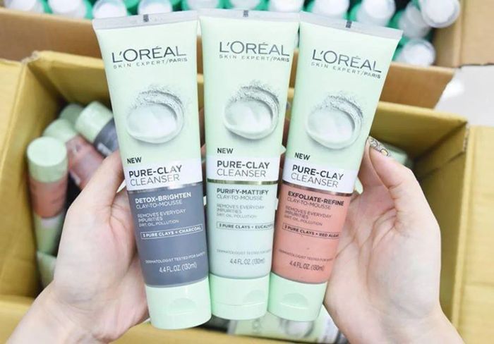 Sữa rửa mặt đất sét L'oreal Pure-Clay Cleanser