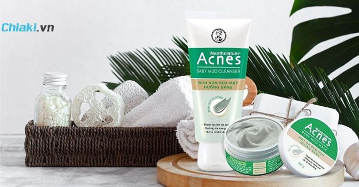 Sữa rửa mặt bùn non Acnes Baby Mud