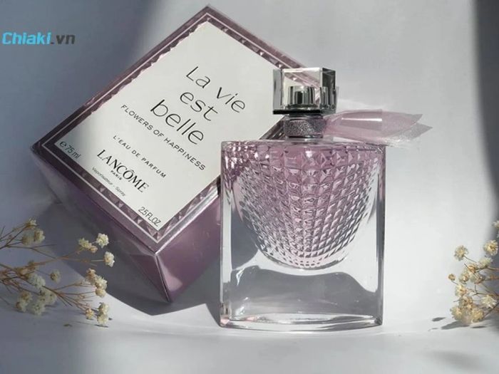 Mùi hương của nước hoa nữ Lancôme La Vie Est Belle Flowers of Happiness