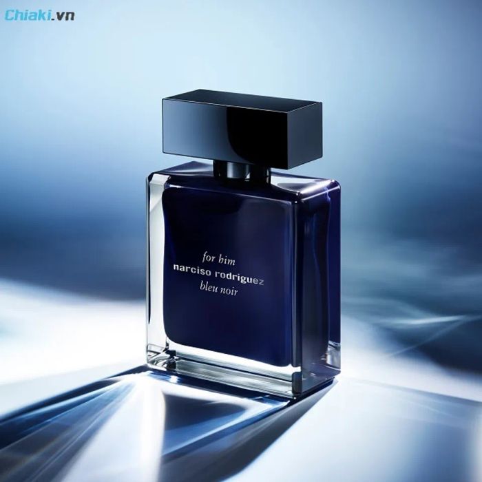 Nước hoa hương hoa cỏ gỗ xạ hương Narciso Rodriguez For Him Bleu Noir Parfum