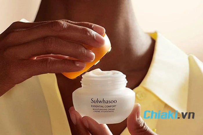 Kem dưỡng nâng cơ mặt Sulwhasoo Essential Firming Cream EX