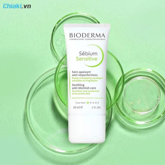 Kem dưỡng Bioderma Sebium Sensitive cho da dầu mụn nhạy cảm 