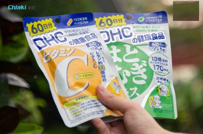 Tận dụng sức mạnh của cách uống DHC trắng da kết hợp với vitamin C để làn da sáng tỏa