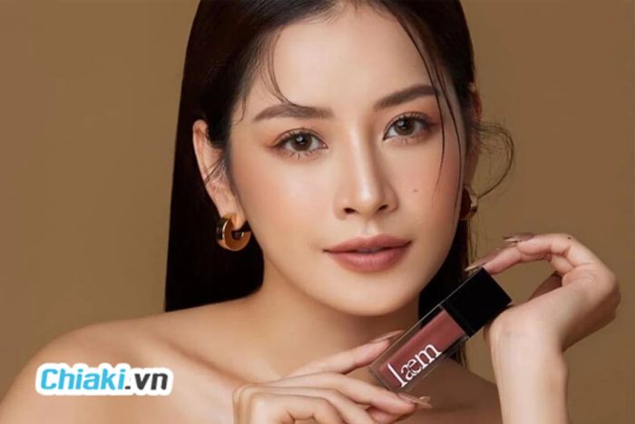 Son màu hồng nude đậm