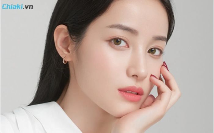 Son hồng dâu là màu gì?