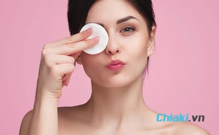 Các bước skincare cơ bản - Tẩy trang