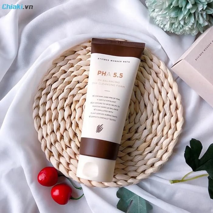 Sữa rửa mặt da thường PHA 5.5 pH Balancing Cleansing Foam