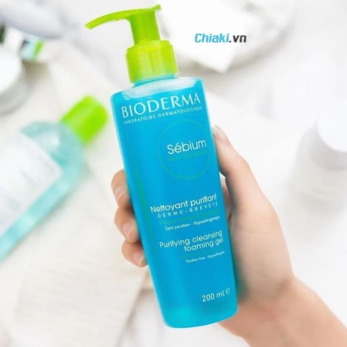 Sữa rửa mặt Bioderma Sebium Foaming Gel cho da dầu mụn