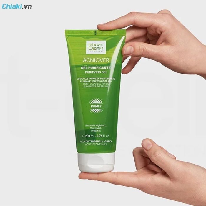 Sữa rửa mặt dành cho da dầu MartiDerm Acniover Purifying Gel