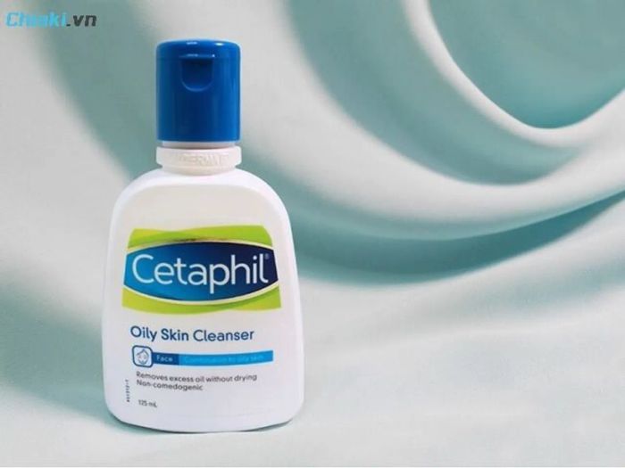 Sữa rửa mặt dành cho da hỗn hợp Cetaphil Oily Skin Cleanser