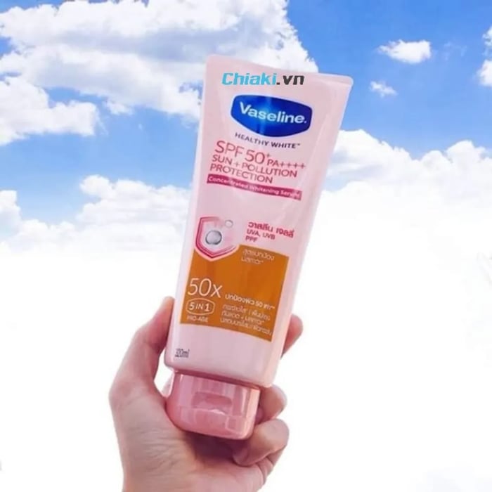 Đánh giá kem chống nắng toàn thân Vaseline Healthy White Sun Pollution Protection SPF50+ PA++++